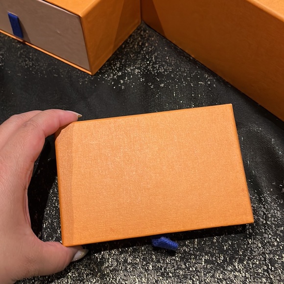 Louis Vuitton Wallet Box - Picture 5 of 5